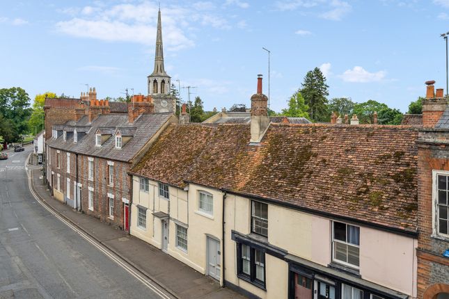 High Street, Wallingford, OX10 3 bed apartment for sale