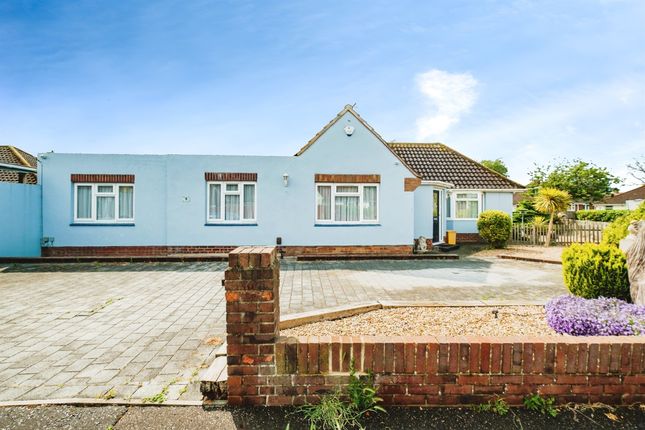 4 bedroom detached bungalow for sale