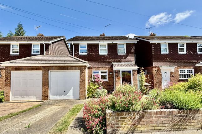 Roebuck Road, Rochester 3 bed detached house for sale