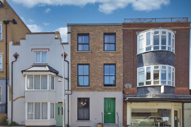 George Street, Ramsgate, CT11 3 bed terraced house for sale