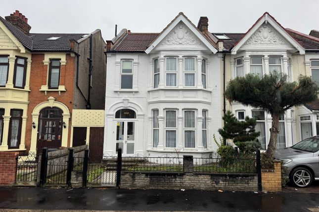 3 bed end terrace house