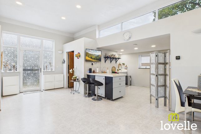 Inglemire Lane, East Riding of... 2 bed bungalow for sale