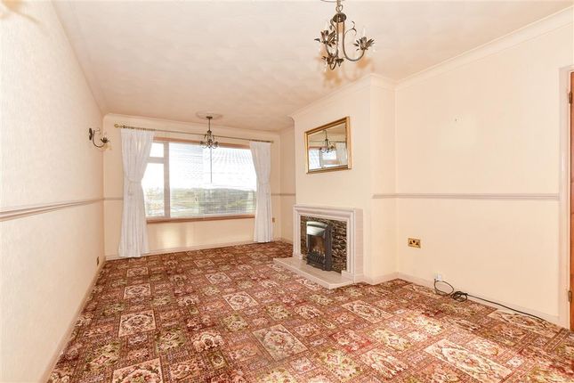 2 bed chalet