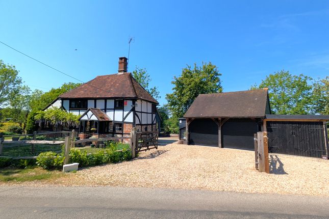 2 bedroom detached house for sale