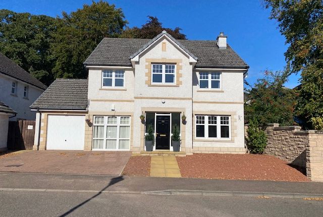 Mayfield Grove, Dundee DD4 4 bed detached house for sale