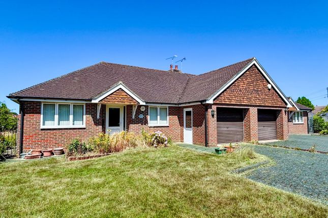 Cottage Lane, Westfield, TN35 2 bed bungalow for sale
