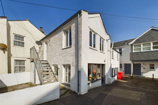 2 bed flat