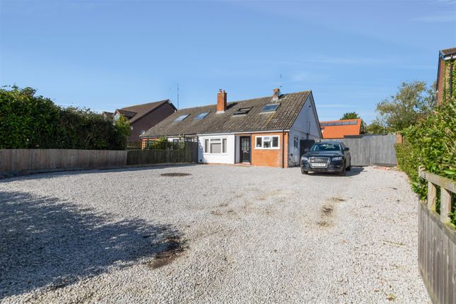 4 bedroom semi-detached bungalow for sale