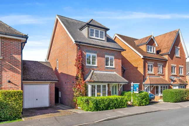 Sycamore Road, Bordon GU35 4 bed detached house for sale