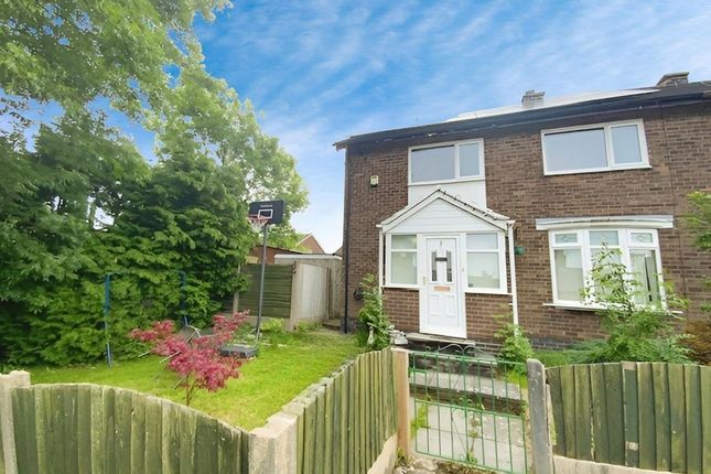 John Dalton Street, Glossop, Derbyshire 3 bed semi