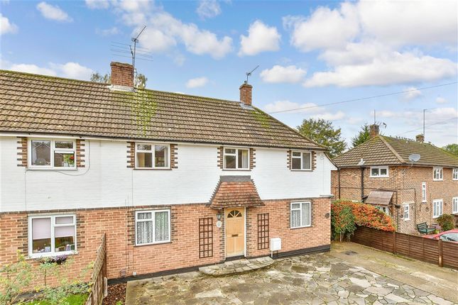 Oveton Way, Bookham, Leatherhead, Surrey 3 bed semi