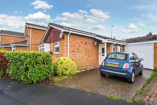 Woking,  Surrey,  GU21 2 bed detached bungalow for sale