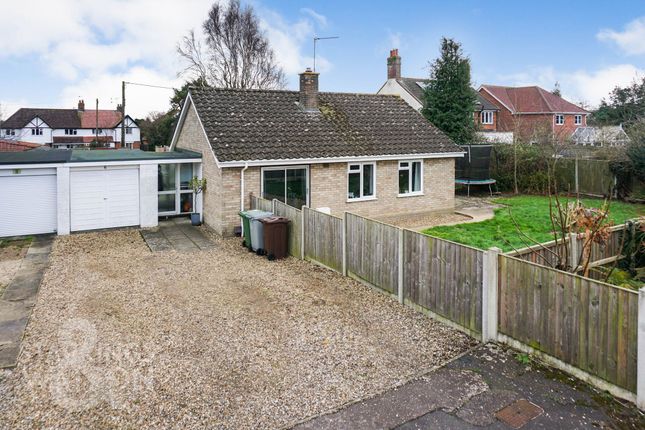 Foster Close, Brundall, Norwich 3 bed detached bungalow for sale