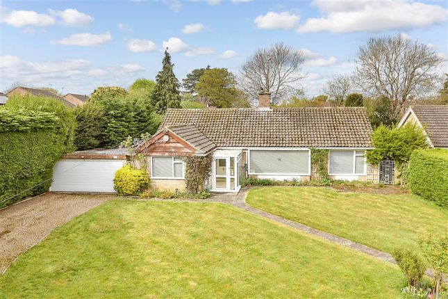 Horley Row, Horley, Surrey 3 bed detached bungalow for sale