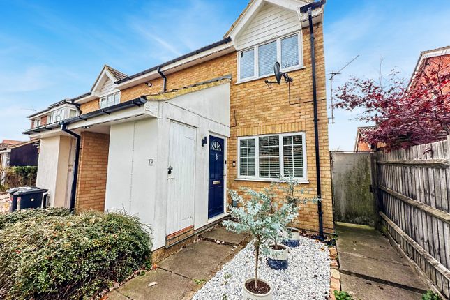 Claverley Green, Luton, Bedfordshire... 1 bed ground floor maisonette for sale