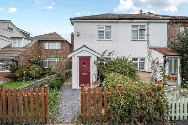 Honeycrock Lane, Surrey RH1 2 bed end of terrace house for sale