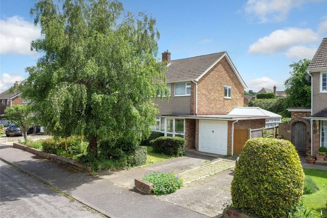 Walnut Tree Way, Meopham, Kent, DA13 3 bed semi