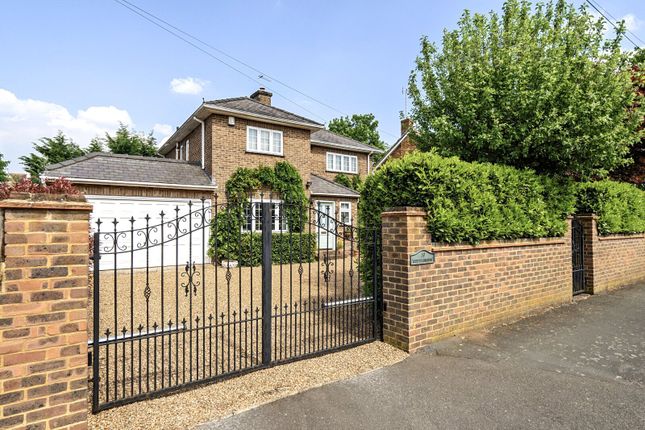 Princes Road, Weybridge, KT13 4 bed detached house for sale