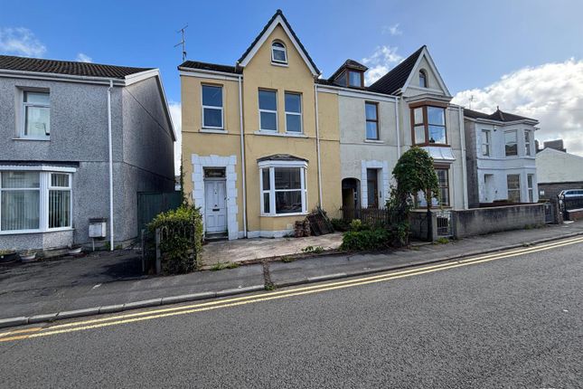 Coldstream Street, Llanelli 2 bed semi