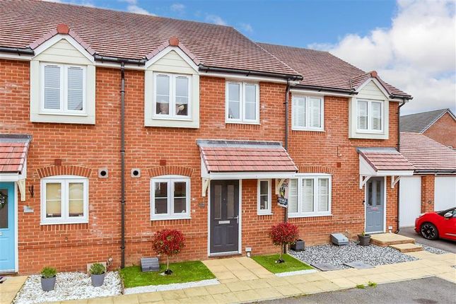 Constable Gardens, Littlehampton... 2 bed terraced house for sale