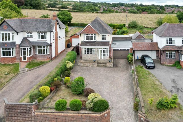 Birmingham Road, Marlbrook, B61 3 bed detached house for sale