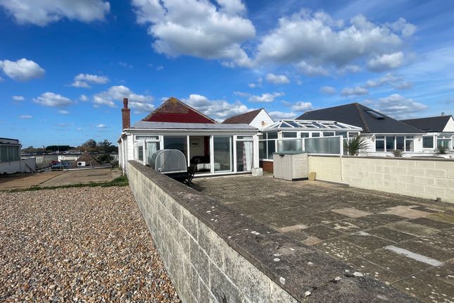 2 bed detached bungalow