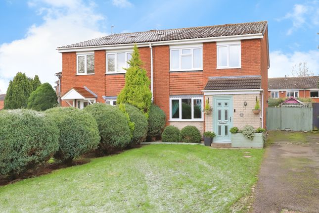 Eastney Crescent, West Midlands WV8 3 bed end of terrace house for sale