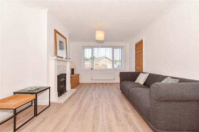 Patterson Close, Deal, Kent 3 bed terraced house for sale