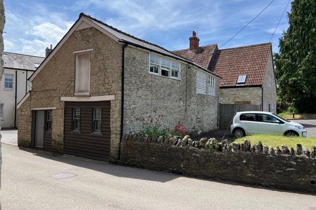 Manor Road, Mere 2 bed cottage for sale