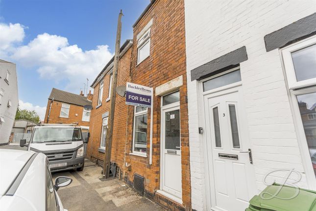 2 bedroom terraced house for sale