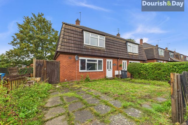 Birchill Avenue, Wolverhampton WV5 3 bed semi