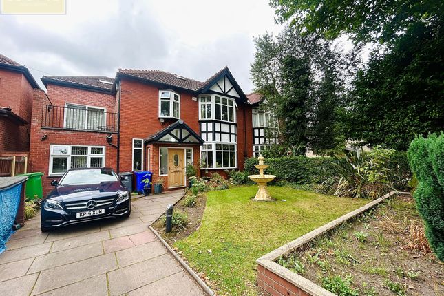 6 bedroom semi-detached house for sale