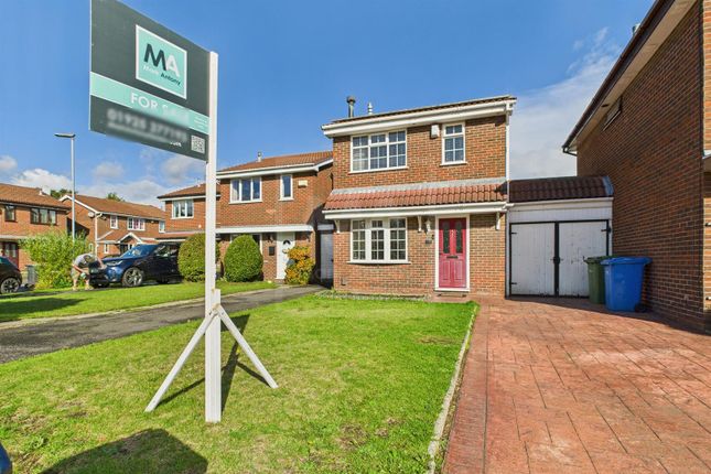 Vincent Close, Old Hall, Warrington 3 bed detached house for sale