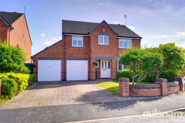 Isaacs Way, Droitwich... 4 bed detached house for sale