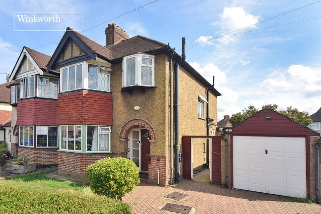 Glebe Gardens, New Malden, KT3 3 bed semi