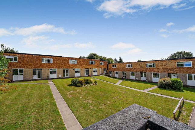 Conifer Close, Reigate, RH2 3 bed terraced house for sale