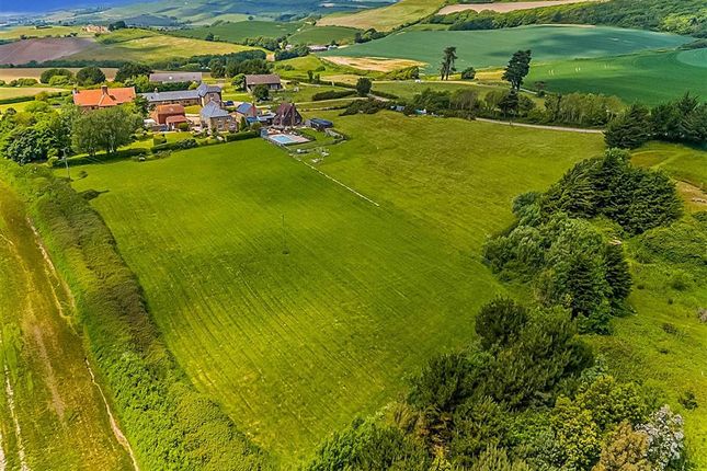 4 bed detached house