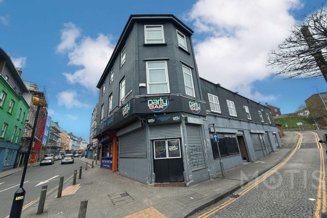 Studio flat for sale