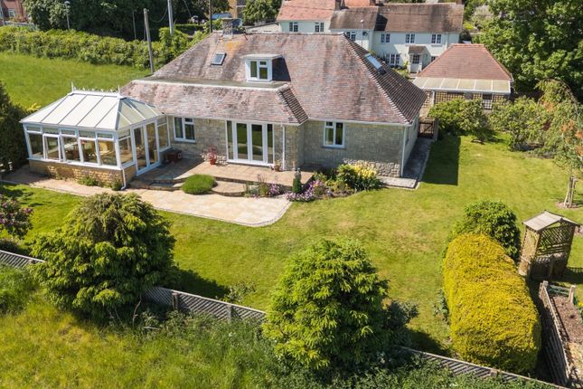 4 bed detached house