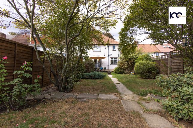 Green Lane, Dagenham 3 bed terraced house for sale