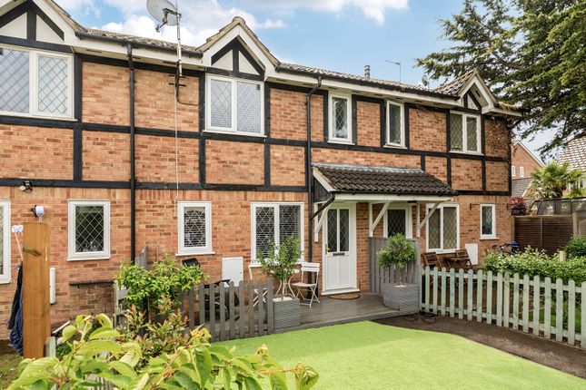 Wakefield Close, Byfleet, KT14 1 bed terraced house for sale