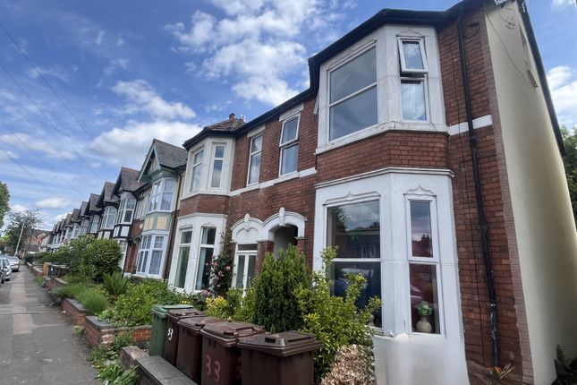 6 bedroom semi-detached house for sale