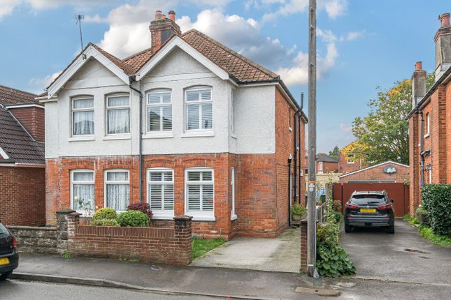 Chafen Road, Southampton SO18 4 bed semi