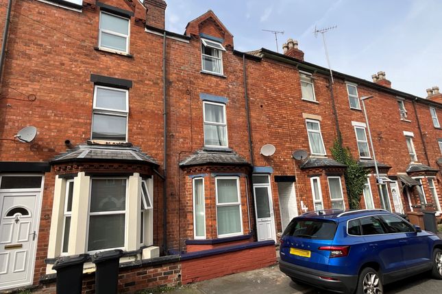 5 bedroom terraced house for sale