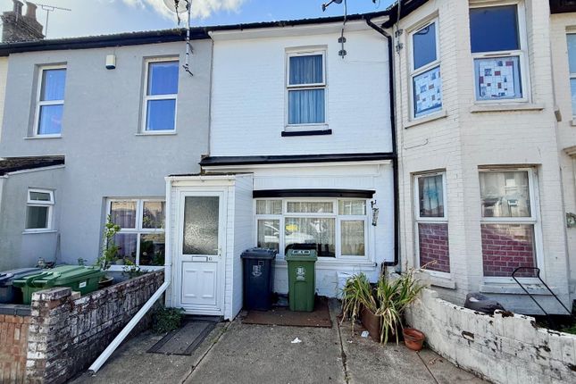 Victoria Road, Great Yarmouth 2 bed terraced house for sale