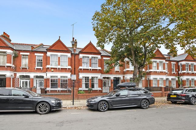 London, W4 3 bed terraced house for sale