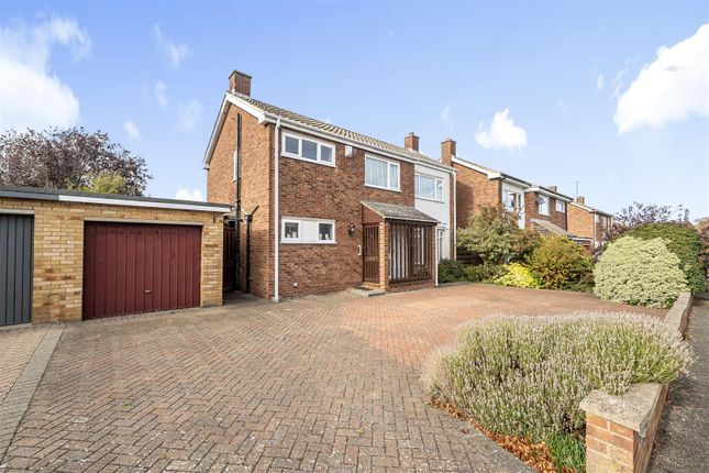 Hartshill, Bedford 3 bed detached house for sale