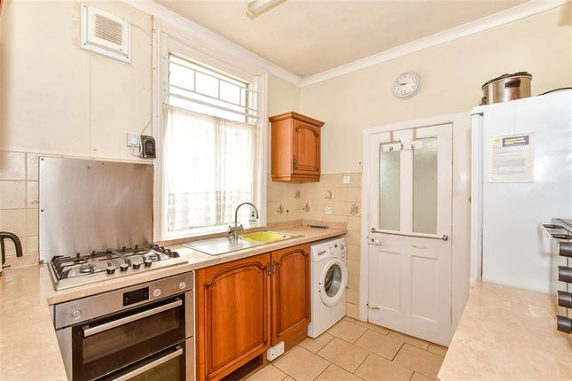 Kimberley Road, Southsea, Hampshire 3 bed terraced house for sale
