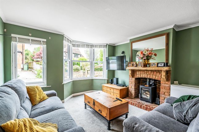 RECTORY LANE, ASHTEAD, KT21 2 bed semi