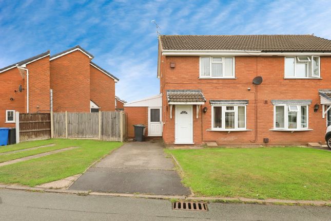 2 bedroom semi-detached house for sale